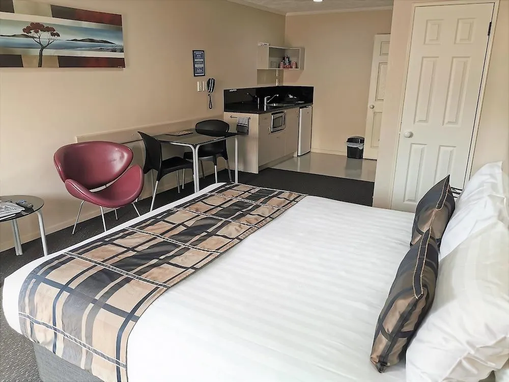 Capri On Fenton Motel Rotorua New Zealand