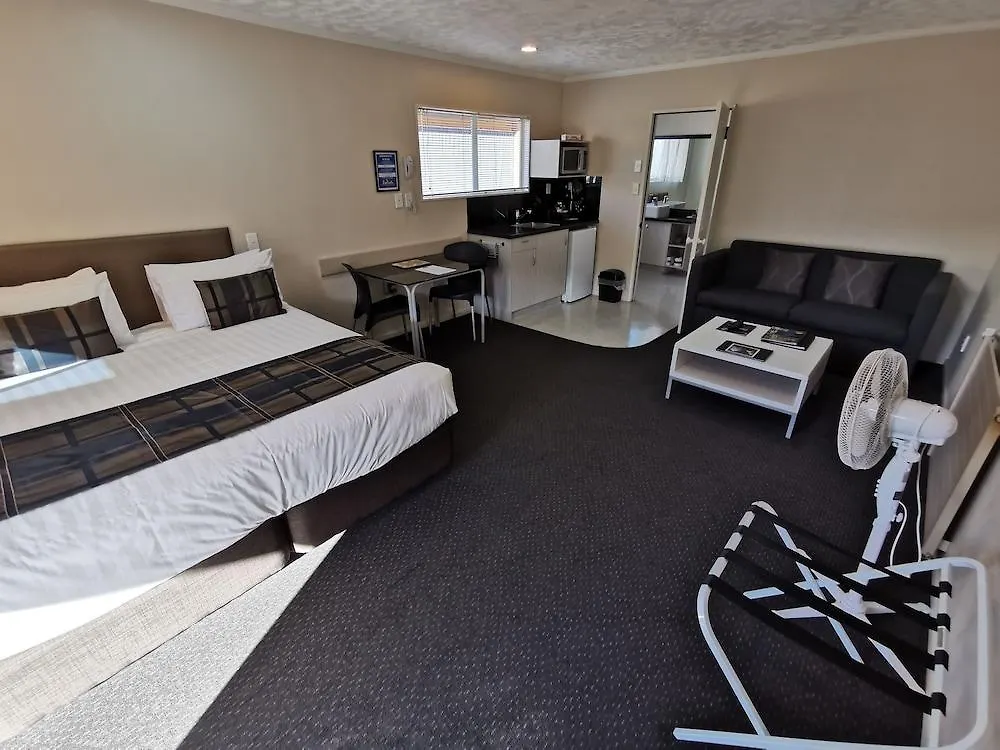 Capri On Fenton Motel Rotorua